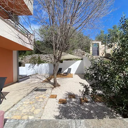 Dante Domus Aurea Apartment