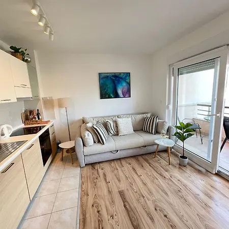 Dante Domus Aurea Apartment