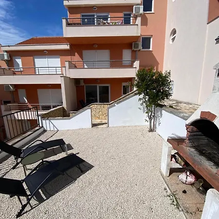 Apartment Dante Domus Aurea